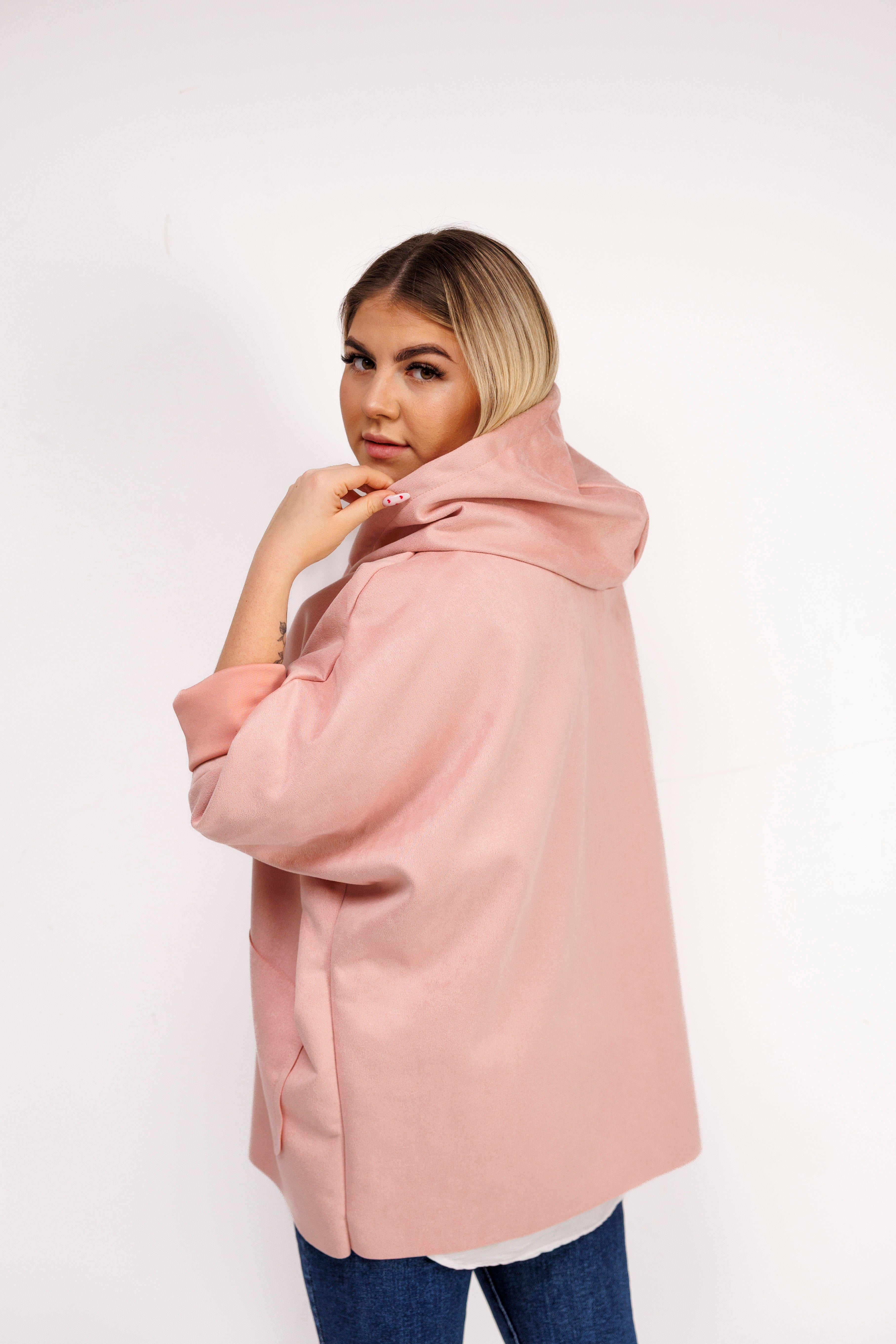 Katanka oversize z kapturem Pudrowy Róż