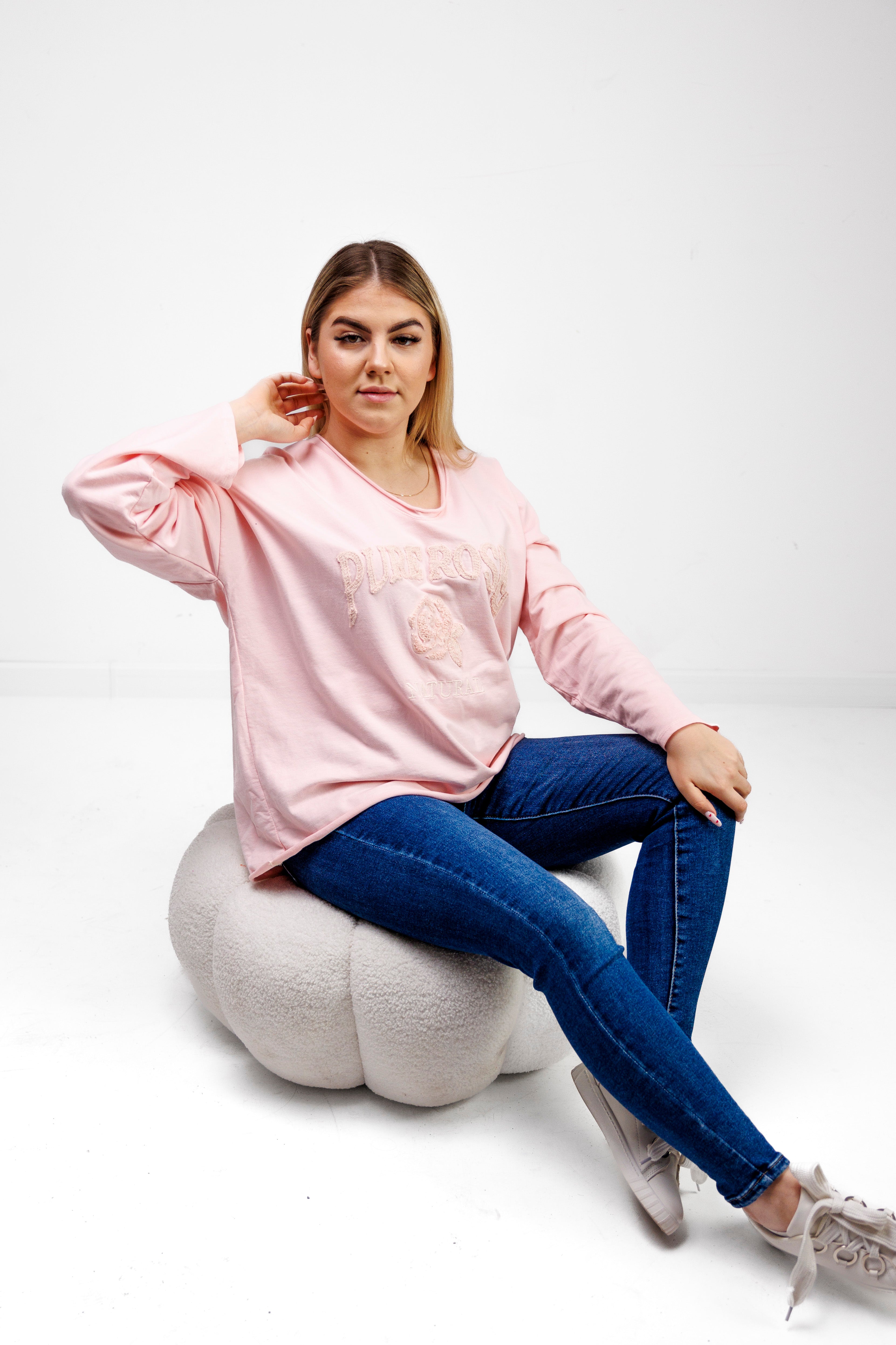 Bluzka z 100% bawełny z ozdobnym haftem Pudryw Róż