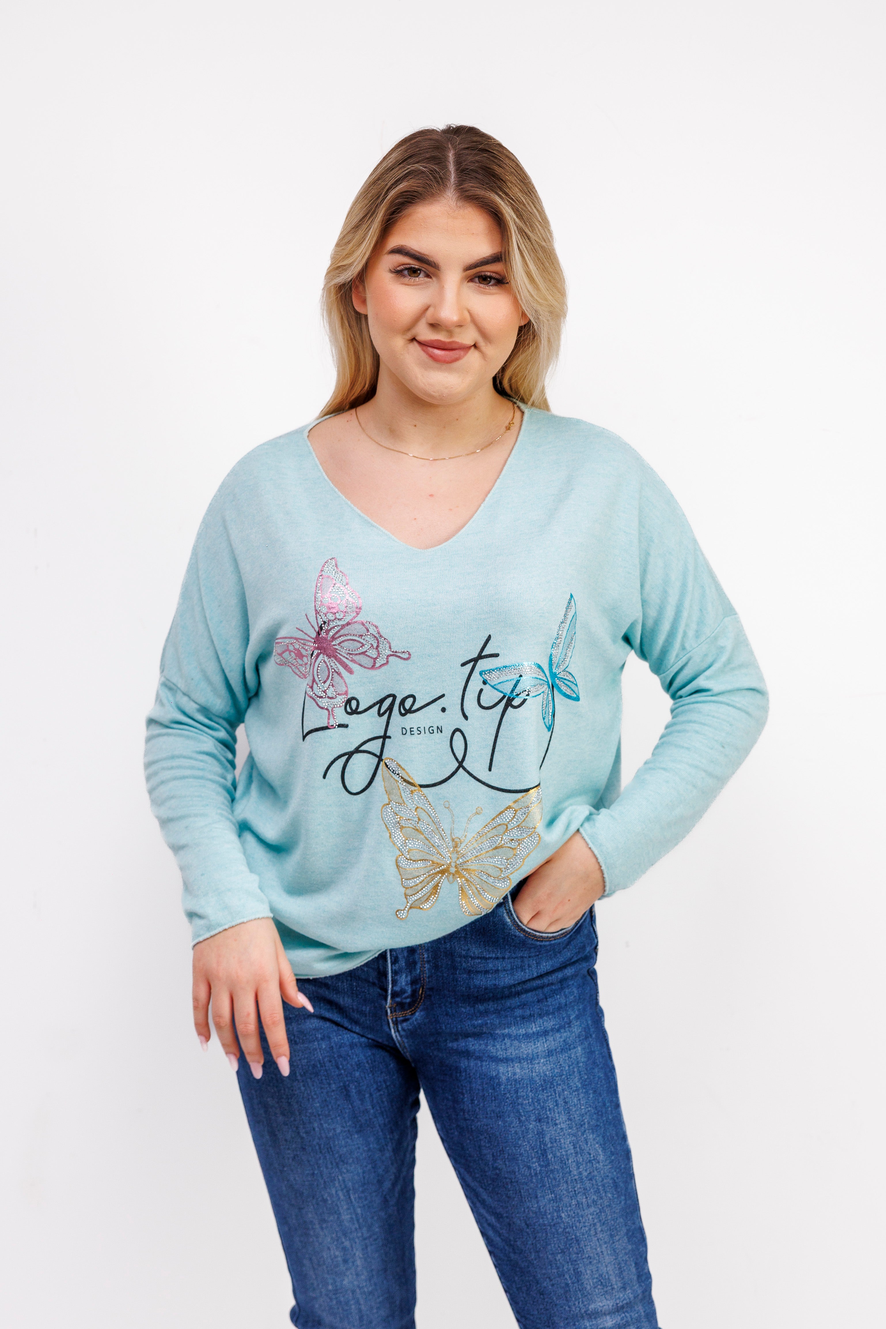 Sweterek z dekoltem V i ozdobnymi motylami Mięta