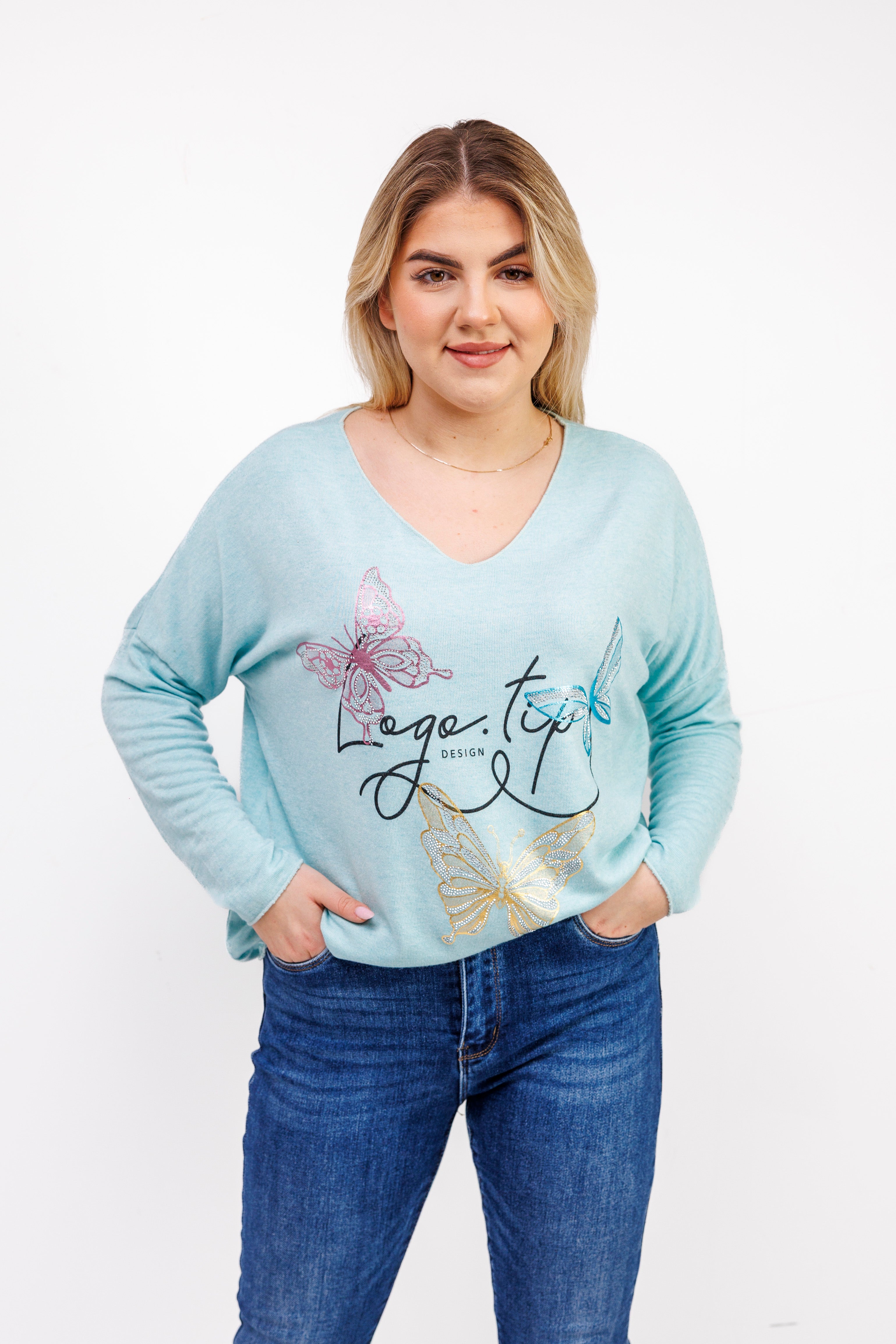 Sweterek z dekoltem V i ozdobnymi motylami Mięta