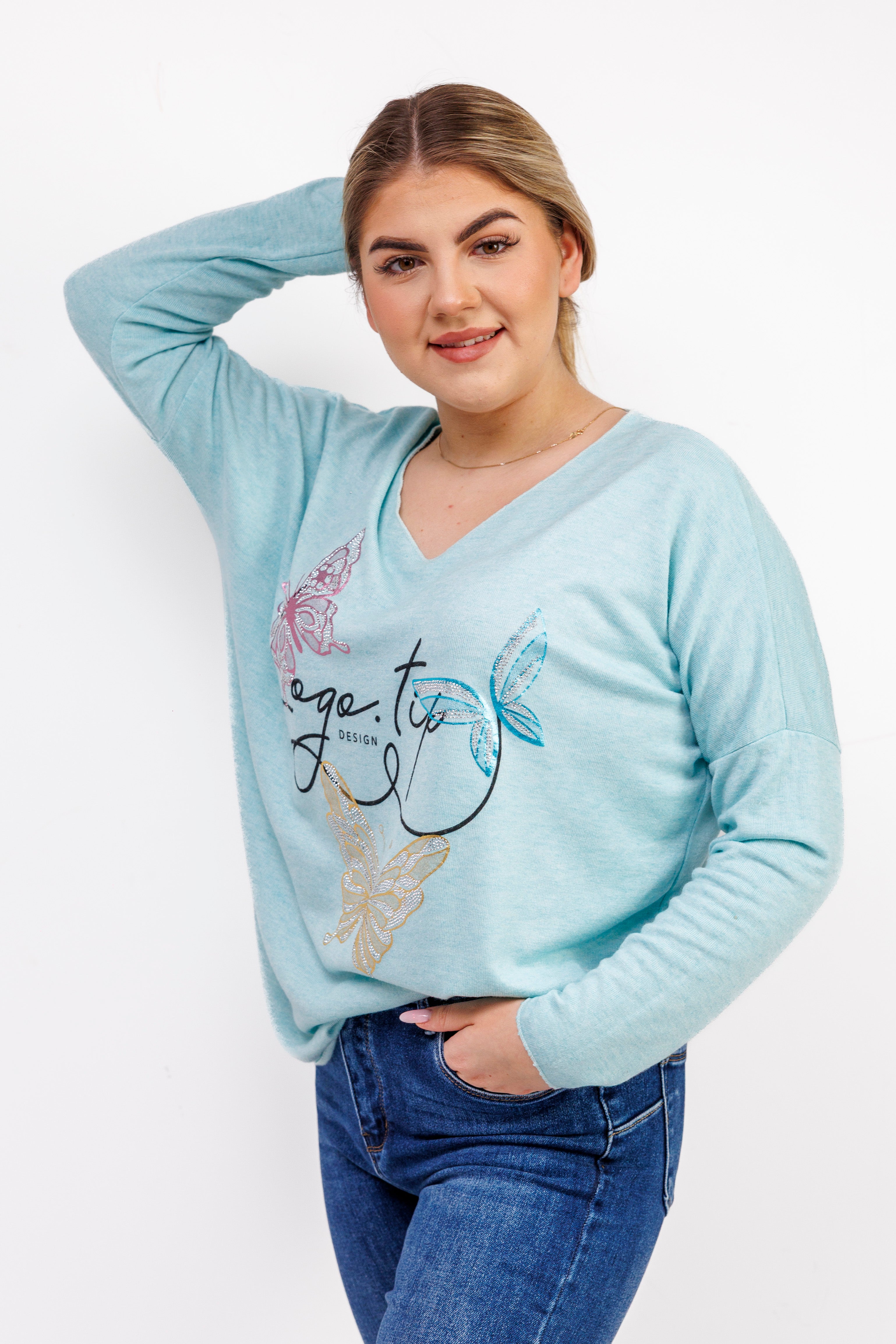 Sweterek z dekoltem V i ozdobnymi motylami Mięta