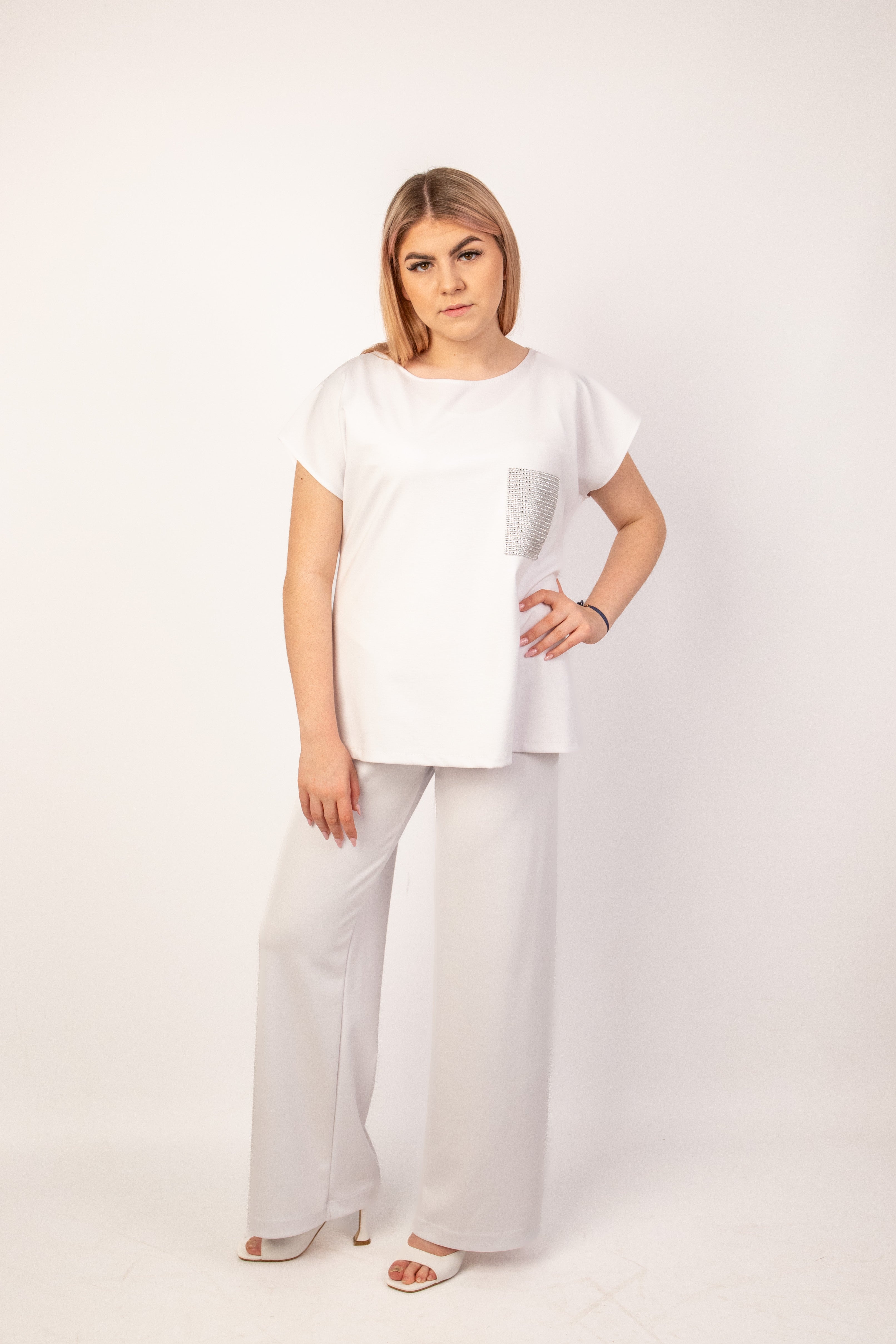 Elegancki modny sportowy komplet bawełniany letni Krem Spodnie+Bluzka